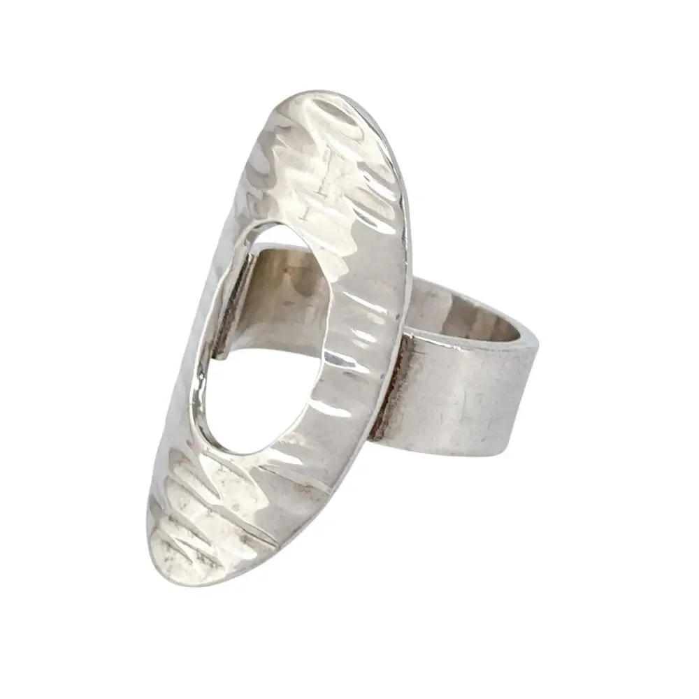 Vintage Sterling Silver 925 Hammered Oval Disk Statement Ring | Size 5.5